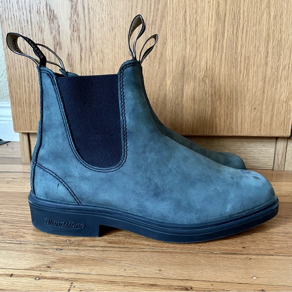 Blundstone Rustic Black Dress Boot - Picture 2 of 5